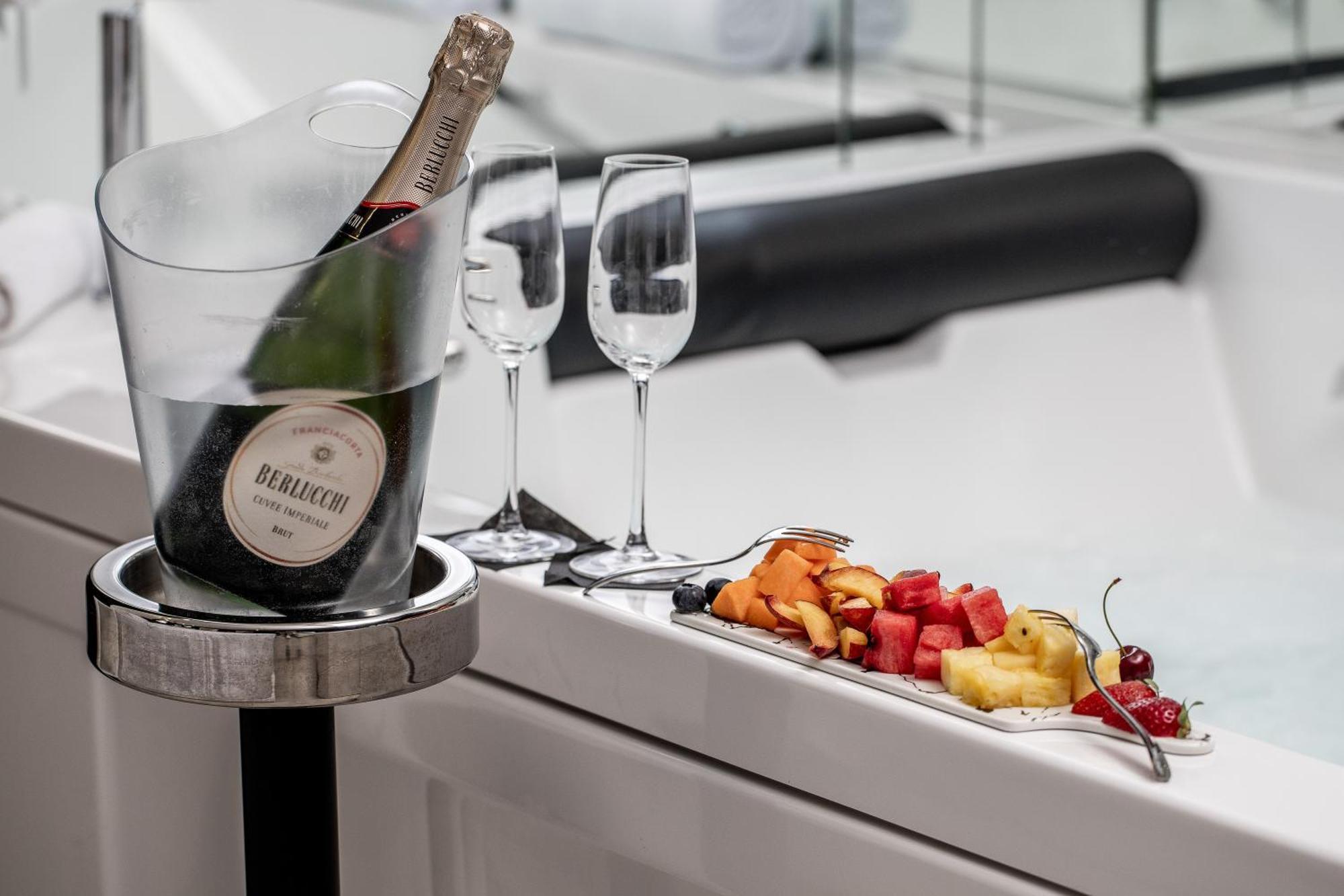 Reggia Suite Spa Hotel Казерта Экстерьер фото